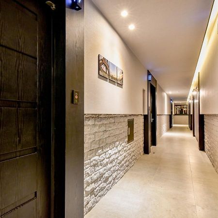 French Code Hotel Changwon Luaran gambar