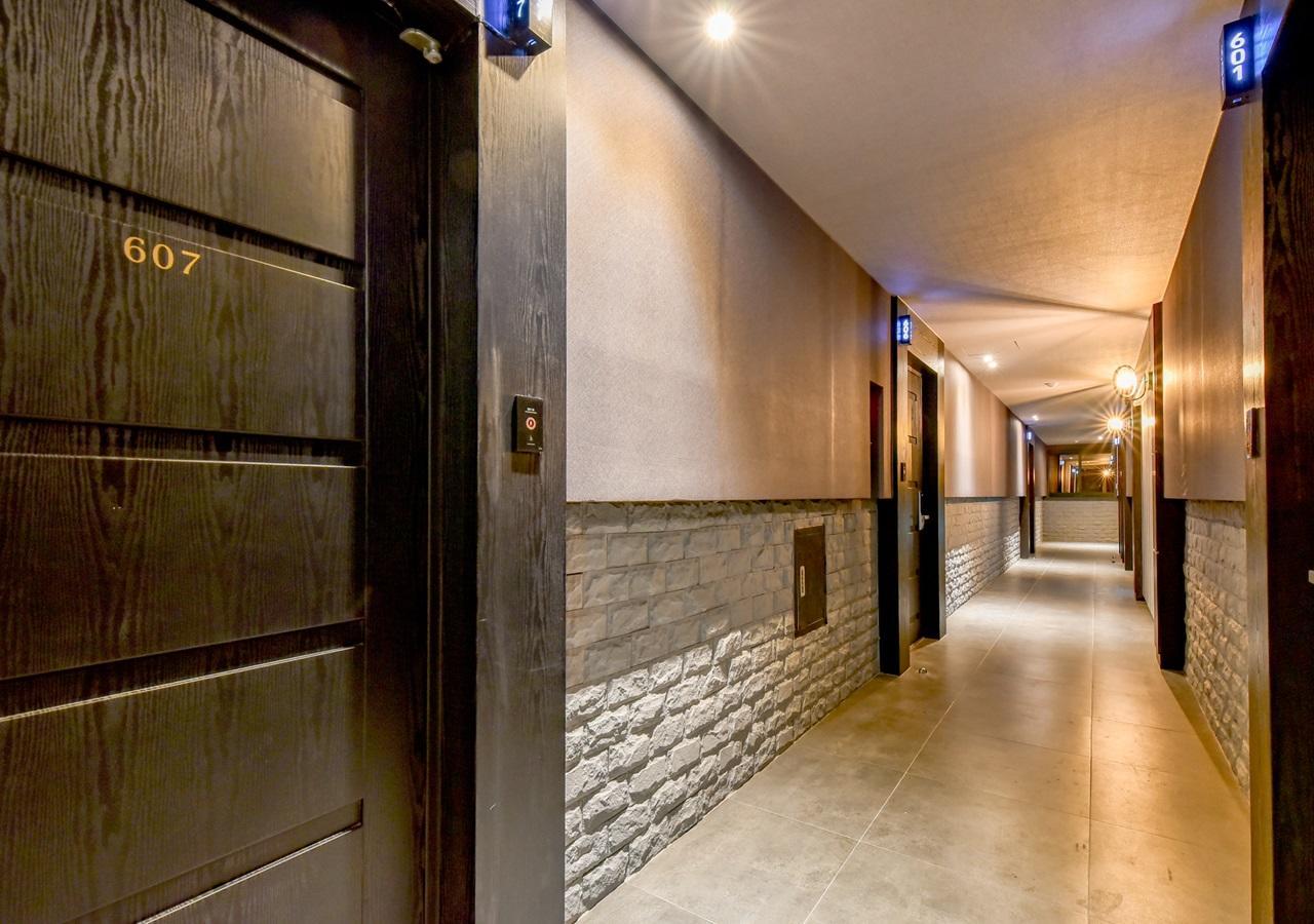 French Code Hotel Changwon Luaran gambar