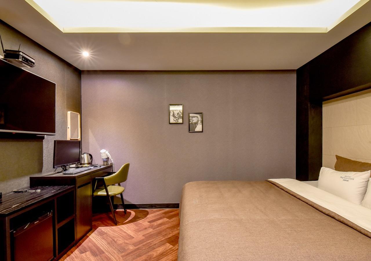 French Code Hotel Changwon Luaran gambar